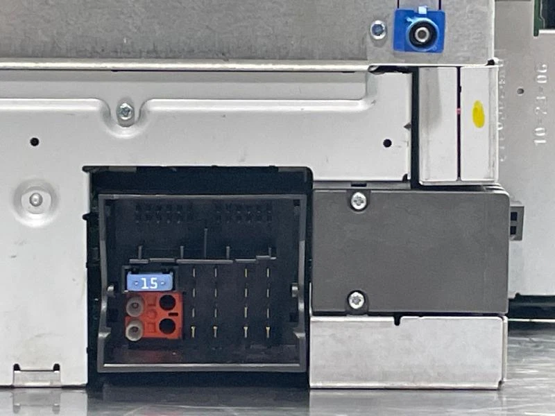 Mercedes ML320 2006-2007 CD navegación radio receptor ID 1648201779 OEM Foto 3 de 4