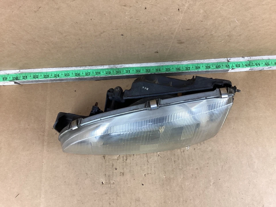 Conjunto de faros delanteros izquierdo Eagle Summit 1993-1996 del lado del conductor 114-58353L Foto 2 de 4