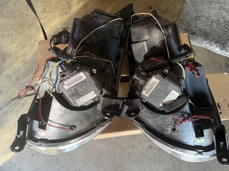 Infiniti G35 2003 a 2006 cupé izquierdo+derecho juego faros LED xenón laterales Q8201 DG Foto 4 de 4