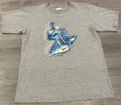 Vintage 2004 Disney Pixar ''The Incredibles'' Frozone ''Chill Out'' graphic t-shirt