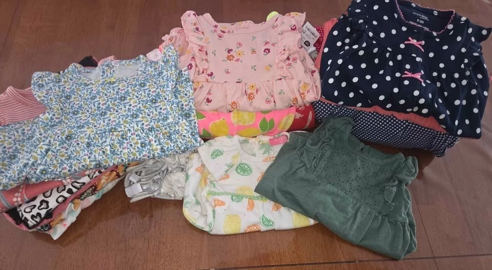 Huge Lot of Baby Girl Clothes 0-3 Months, Spring/Summer 33 OUTFITS! BEAUTIFUL