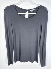 Halogen Women’s Gray Knit Top Key Hole Back Size Small Lightweight Longsleeve