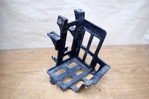 1982 HONDA MAGNA VF750C BATTERY TRAY BOX