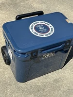 YETI Roadie 32 Wheeled Cooler With Tito’s Vodka Logo NEW IN BOX NAVY