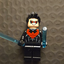 LEGO Nightwing Minifigure The LEGO Batman Movie w/ Masked Head 2 Blue Batons
