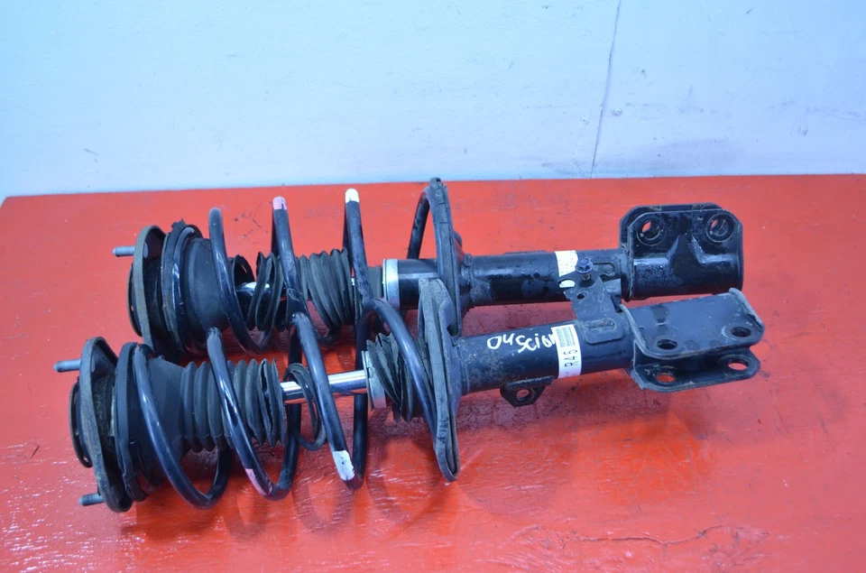 05-10 SCION TC FWD CONJUNTO DE AMORTECEDOR DIANTEIRO DIREITO/ESQUERDO FABRICANTE DE EQUIPAMENTO ORIGINAL - Imagem 4 de 4