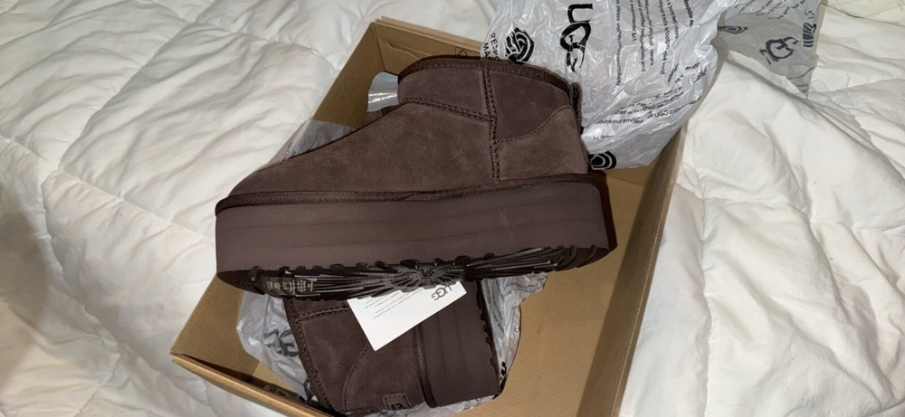 [AUTHENTIC] UGG Women's Classic Mini Platform