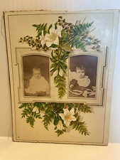 Adorable photographes of two babies