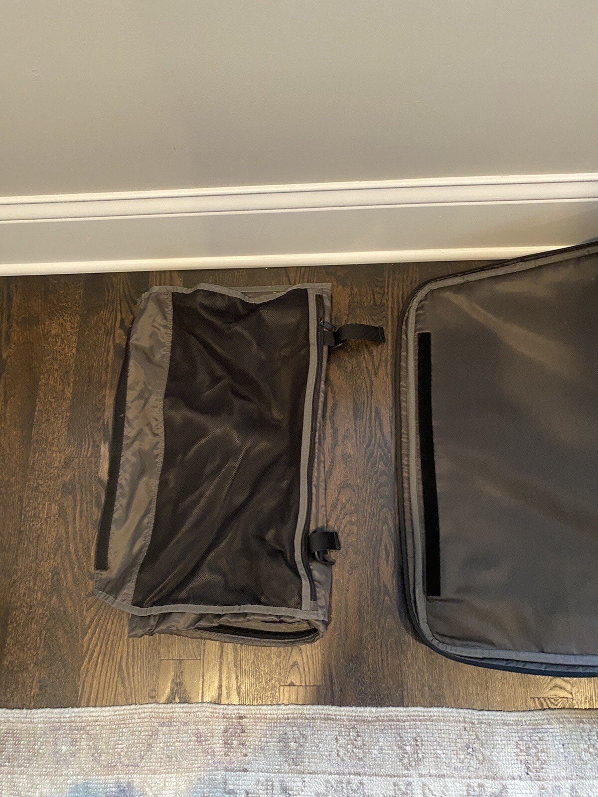Victorinox Werks 3.0 2-Wheel 22" Softside Expandable Carry-On Black