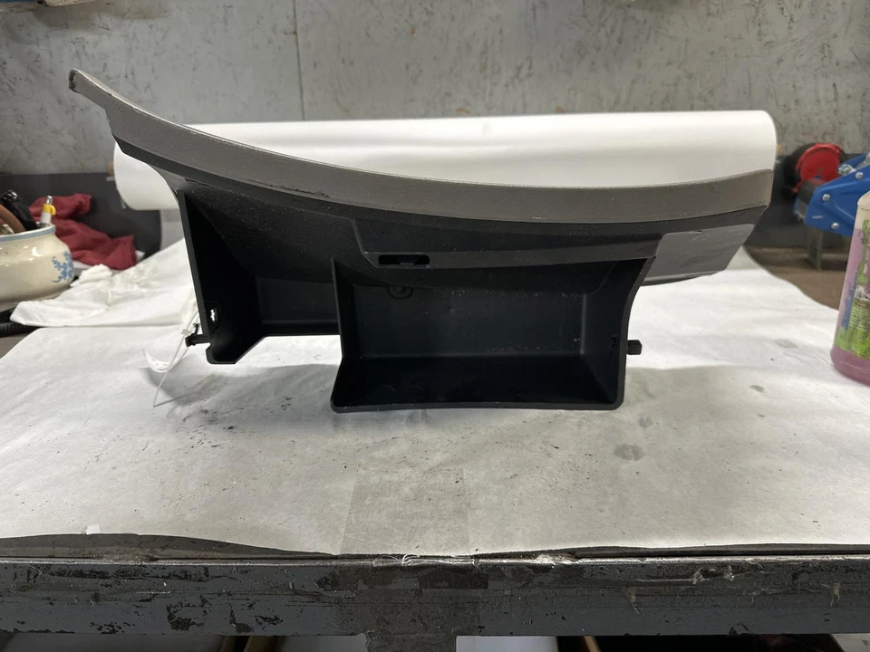 Guantera usada se adapta a: Subaru Tribeca 2008 grado A Foto 2 de 4