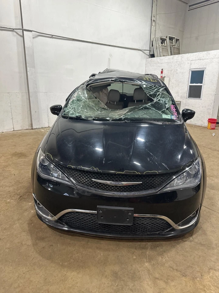 Eje de transmisión delantero derecho usado se adapta a: Chrysler Pacifica 2017 gasolina delantera Fr Foto 2 de 4