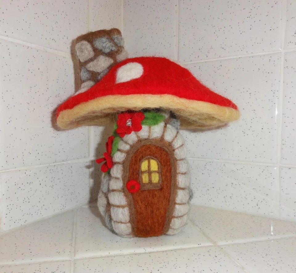 Handmade Needle Felting Mushroom House wool handcrafted whimsical hobbit house - Image 4 of 4