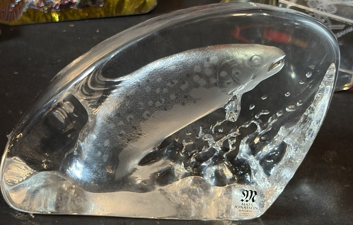 Mats Jonasson Signed Lead Crystal Salmon /Trout Paperweight | eBay