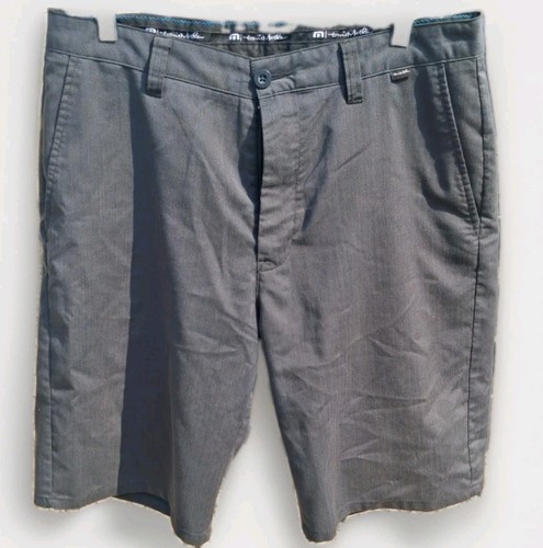 travis mathew golf shorts 34