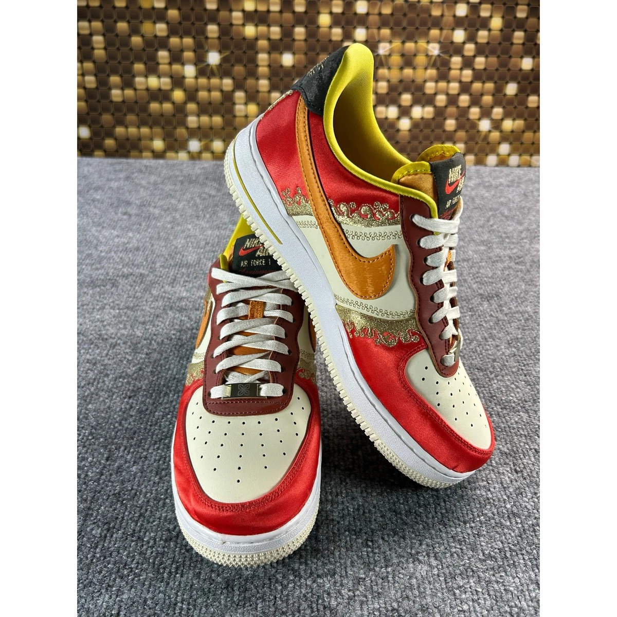 Preços baixos em Nike Air Force 1 Low Anniversary Edition | eBay