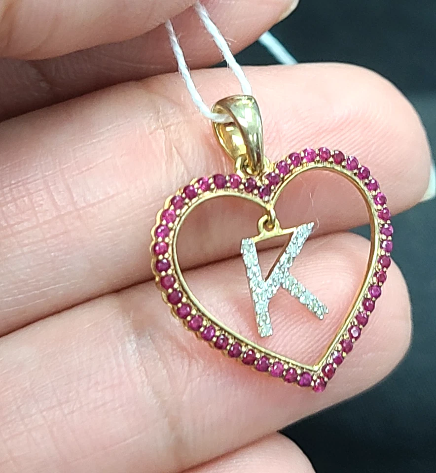 ¡Oferta! Dije colgante inicial K corazón de rubí y diamantes genuinos de 0,45 quilates oro de 10 quilates Foto 2 de 4