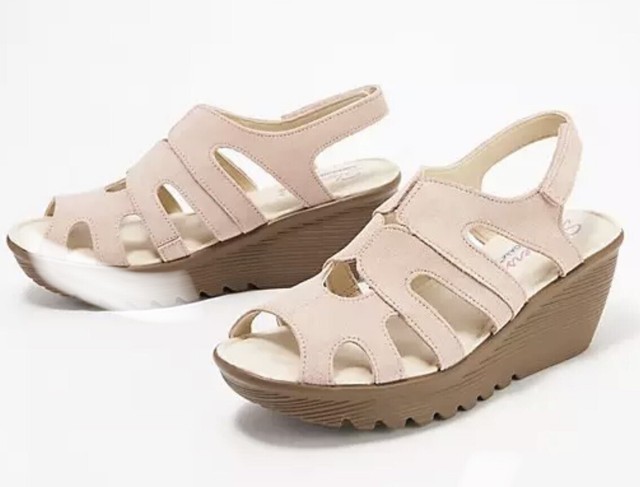 skechers parallel trapezoid