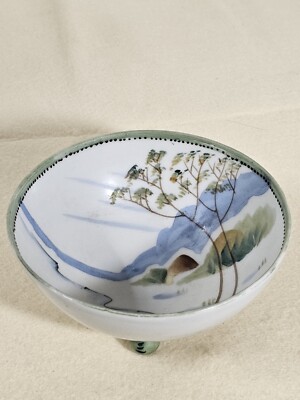 Vintage 3 Footed Sugar Bowl Fiji Scenery Moriage Hand Painted  Approx 4x2''