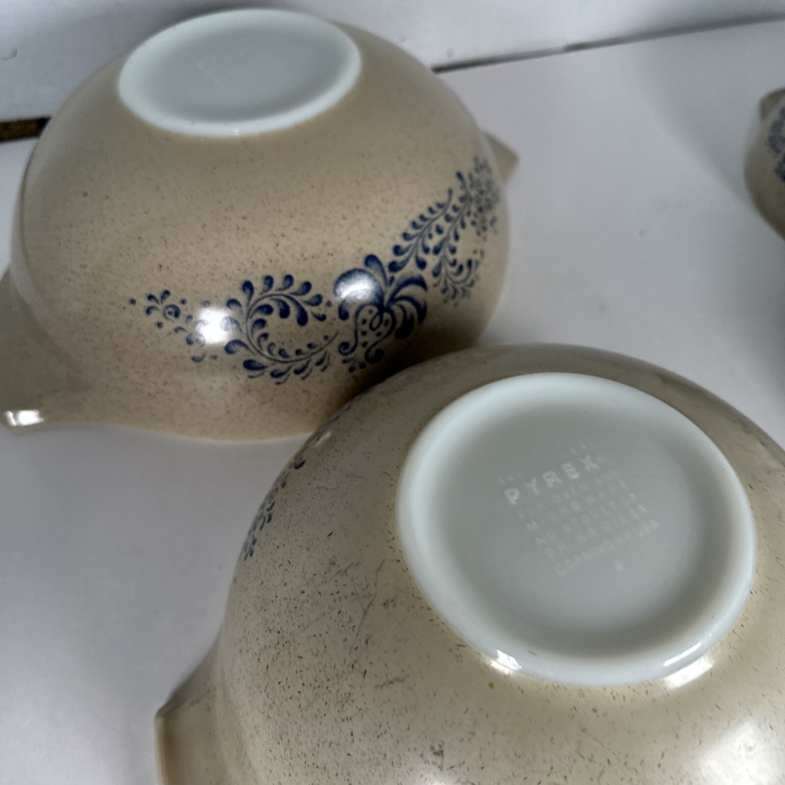 VTG Pyrex Homestead Speckled Tan Blue Cinderella Nesting Bowls Set Of 4