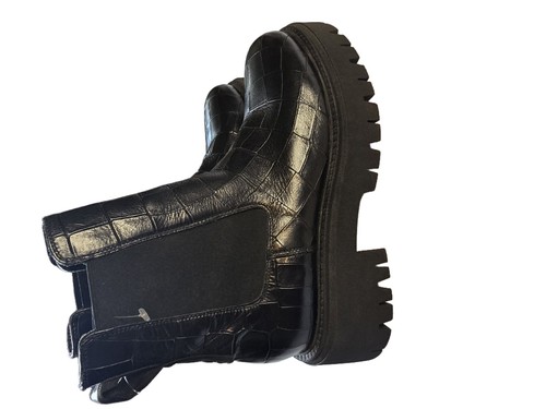 Aldo Platform Chelsea Boots Women's 9 Black Leather Croc Chunky Lug Moto Biker - Picture 3 of 13