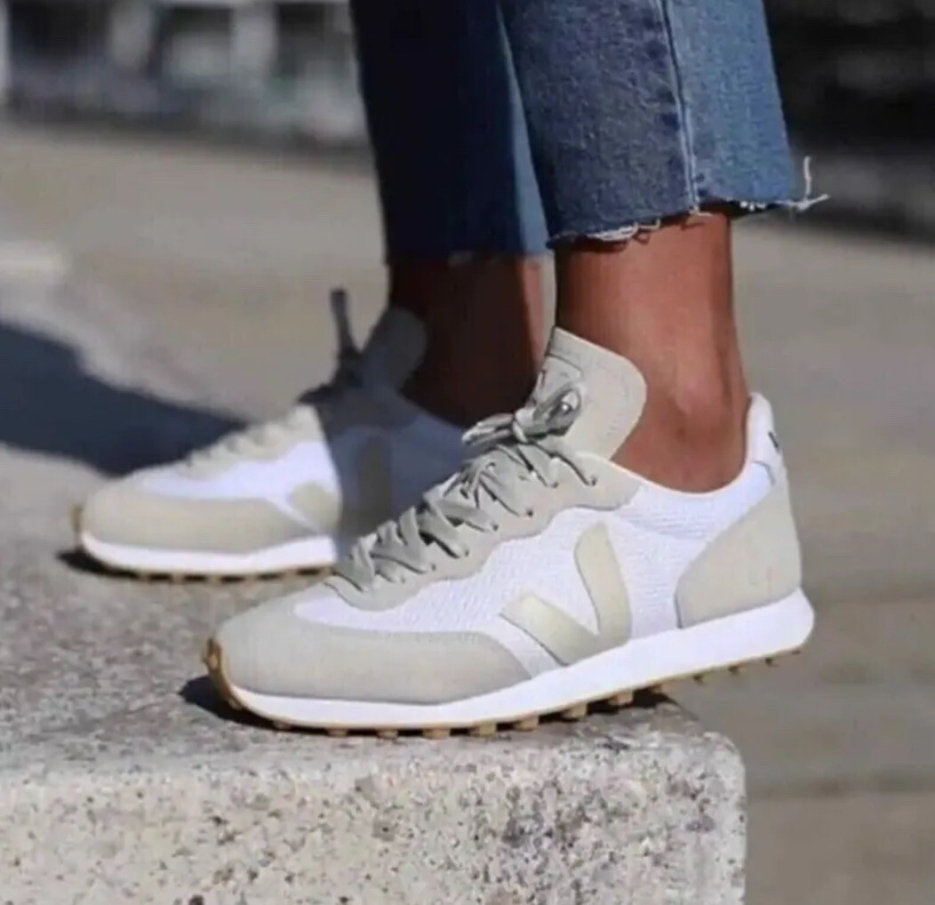 VEJA★RIO BRANCO★レトロ★兼用★WHITE PIERRE NATURAL VEJA Rio Branco Low Top Sneakers White Pierre Natural