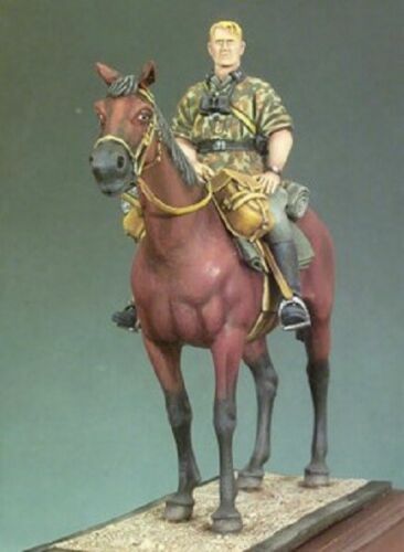 FIGURINES STARLUX: SOLDAT français Legionnaire porte-drapeau, légion