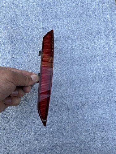 GENUINE AUDI A5 S5 2016 - 2020 GENUINE REAR BUMPER REFLECTOR LEFT SIDE - Picture 4 of 10