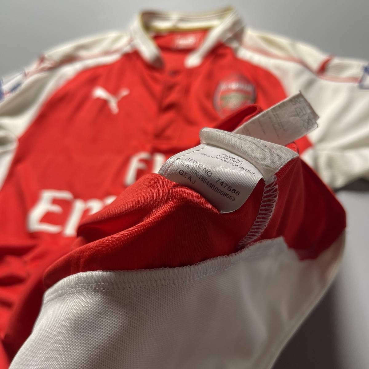ARSENAL PUMA 2015/2016 FOOTBALL SOCCER HOME JERSEY #11 OZIL SIZE