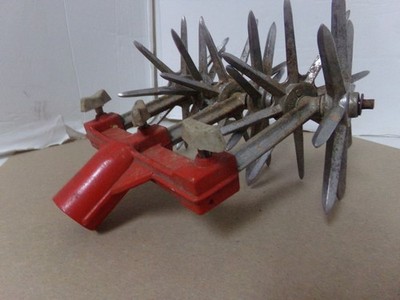 Vintage Garden Weasel hand CULTIVATOR HEAD Rotary seed bed flower beds G-4