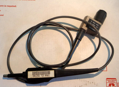 Tektronix P6063B Probe 200 MHz 1X / 10X 1M /10M Ω 80pF / 11pF