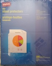 Staples Standard Weight Sheet Protector, 8.5" x 11", Clear, 200/Box 10525 ...