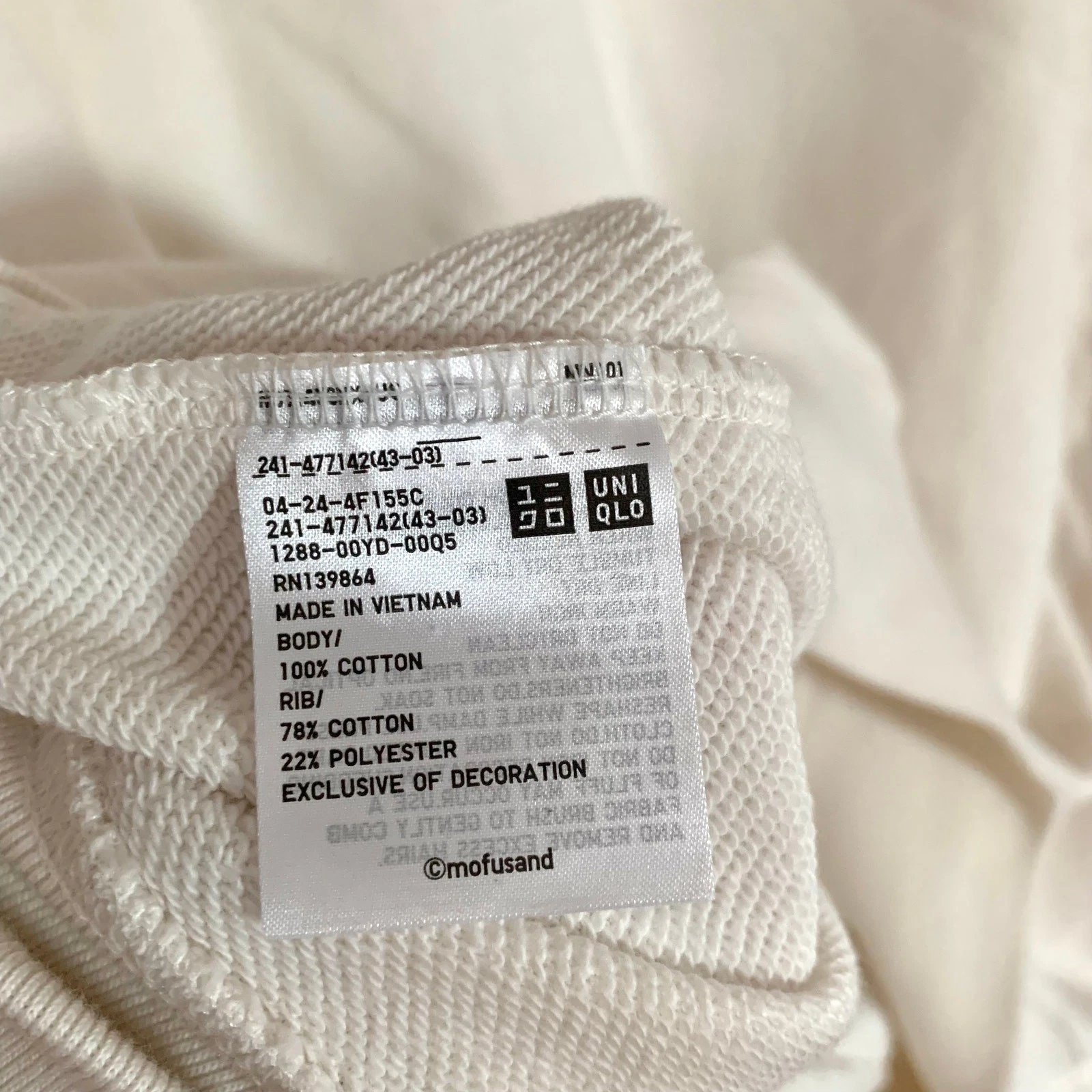 OFF WHITE Felpa nuova con etichette Mofusand Uniqlo Collab Teddy Meow stampata ricamata bianco sporco M