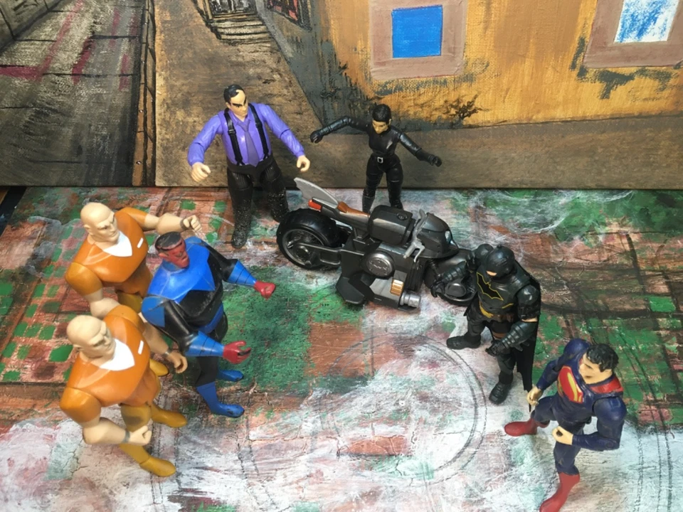 Lote de figuras de acción DC Universe Liga de la Justicia Lex Luther Sinistro Batman Superman Foto 3 de 4