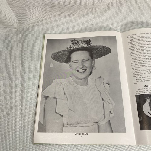 Vintage WSM Official Grand Ole Opry History Picture Book Vol 1 No 3 - Picture 5 of 6