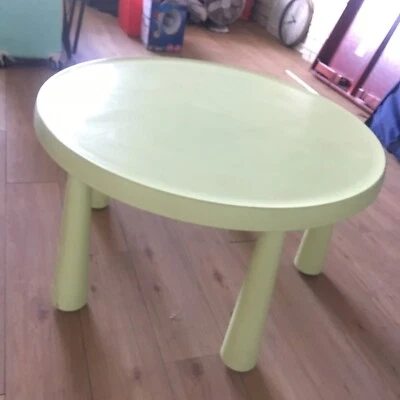 kids table gumtree