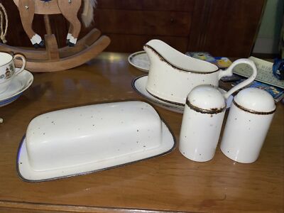 pc Johnson Bros Ironstone Desert Sand Butter Dish Gravy Boat