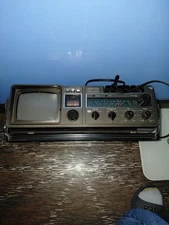 Vintage BROKSONIC CIRT-1818 Universal TV - Radio (FM/SW/MW) - Cassette Recorder