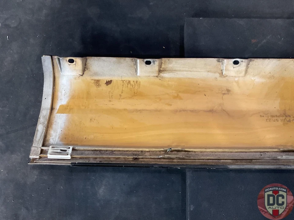 1992-1995 Porsche 968 левый качающийся порог крышка 94455917300 132559 - Изображение 4 из 4