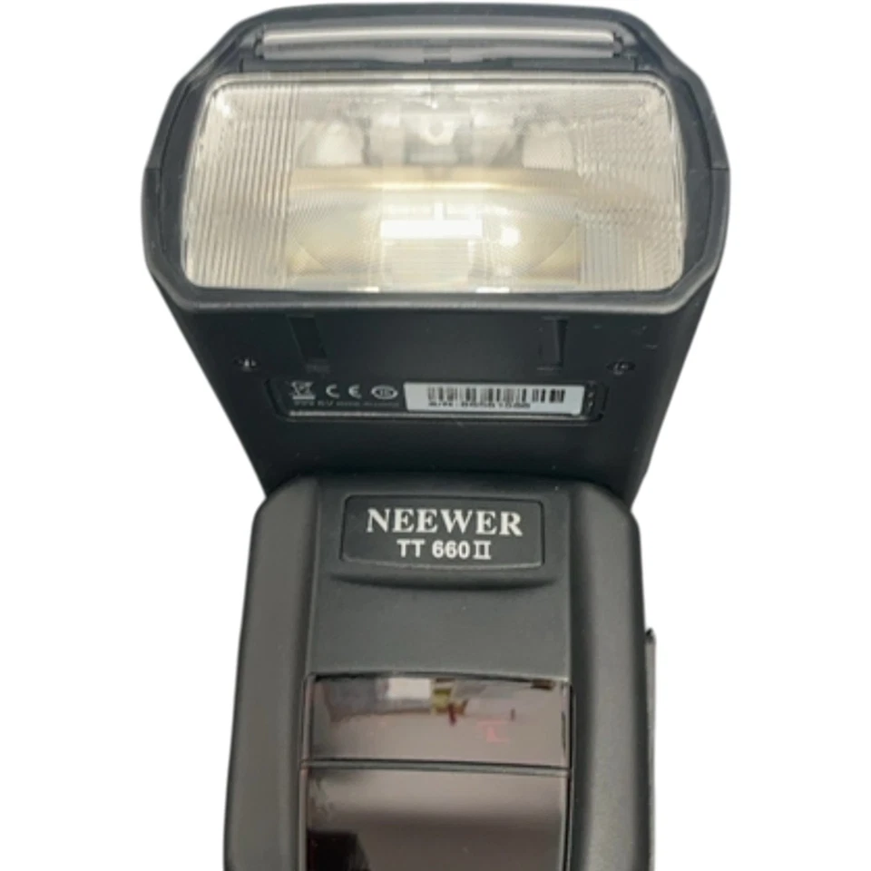 Neewer TT600II Camera Flash Speedlite E-TTL Hot Shoe Mount 6193 - Image 4 of 4