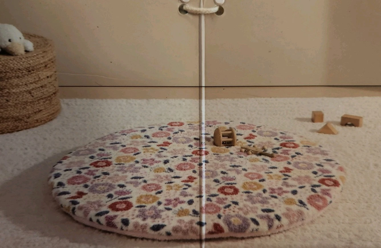 Minka Baby Ultra Soft Baby Playmat 36 Inch Reversible Eliza Floral Plush Mat NWT