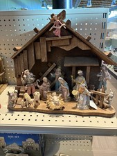 Vintage Fontanini Nativity Set with Stable. 15 Pieces 18" x 16" Italian Made