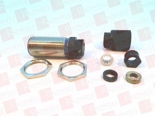 SCHNEIDER ELECTRIC XS1M30MA230B / XS1M30MA230B (NEW NO BOX)