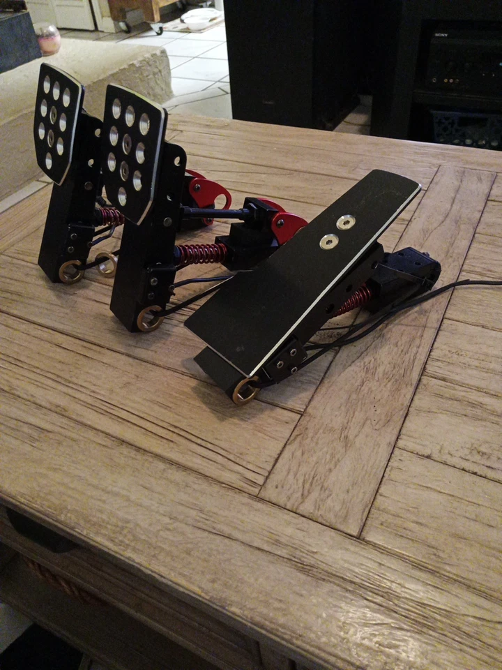 New Fanatec ClubSport Pedals V3 Pedals Only (AY) - Image 3 of 4