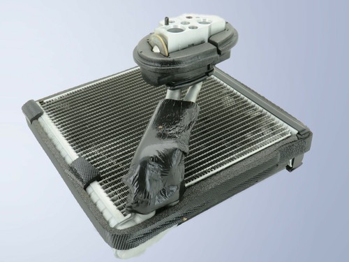 original Klimaverdampfer mit Expansionsventil Verdampfer VW Passat B7 3C