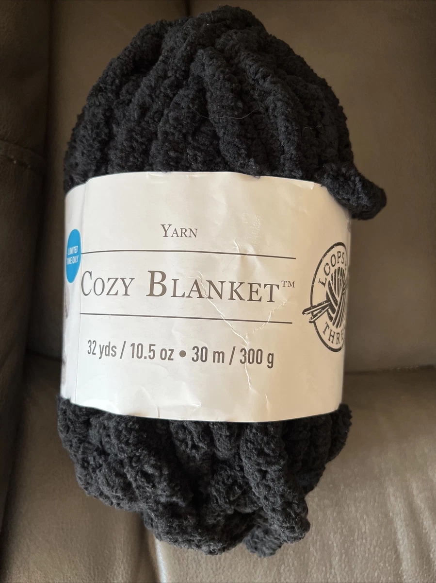 Loops & Threads Cozy Blanket Yarn Black