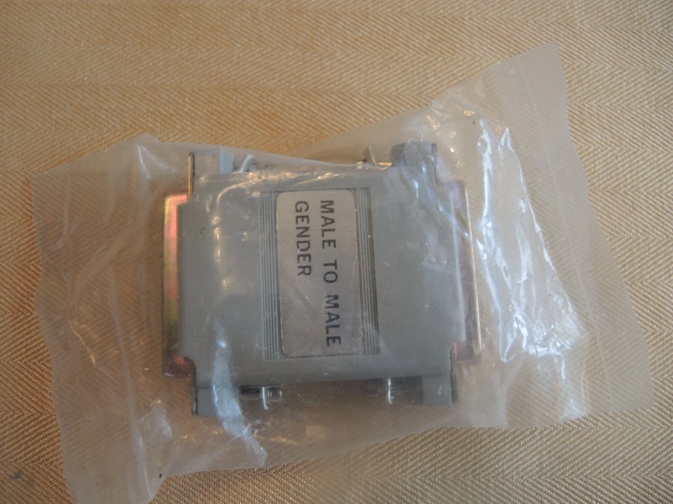 DB25 Male to Male gender changer Adapter - Image 3 of 3