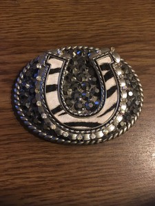 horseshoe belt buckle with rhinestones
