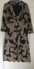 Fenn Wright Manson Black/Cream Cowl Neck 3/4 Sleeve Midi Length Dress Size 12