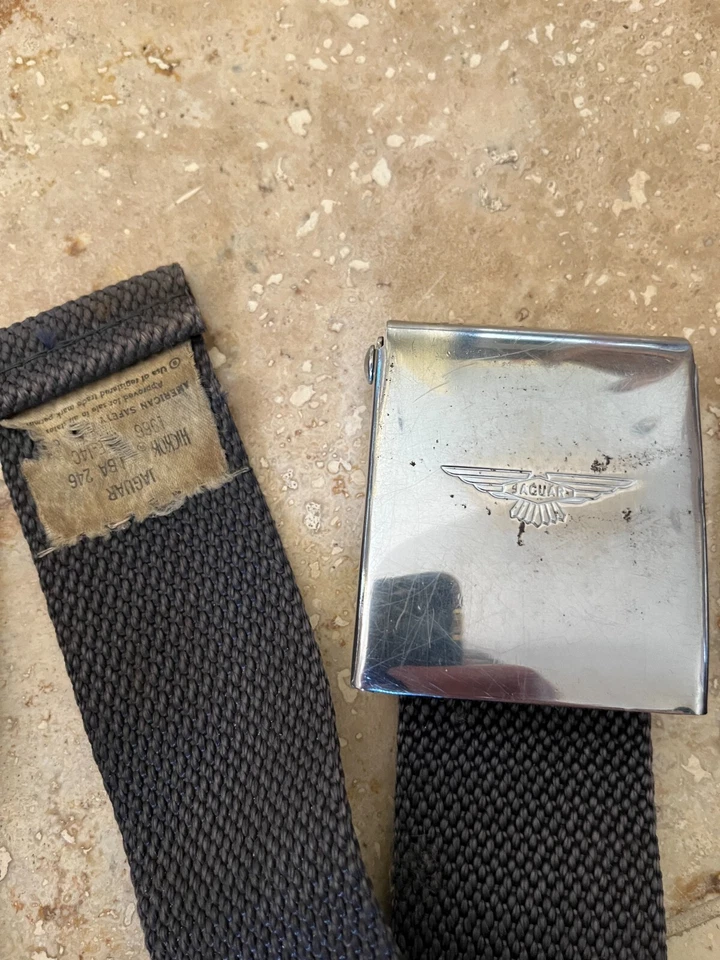 Cinturones de seguridad originales Jaguar XKE E tipo Hickok 1966 con fecha Foto 2 de 3