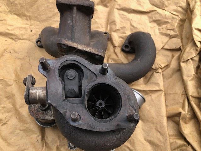 Maserati Biturbo IHI turbocharger and manifold